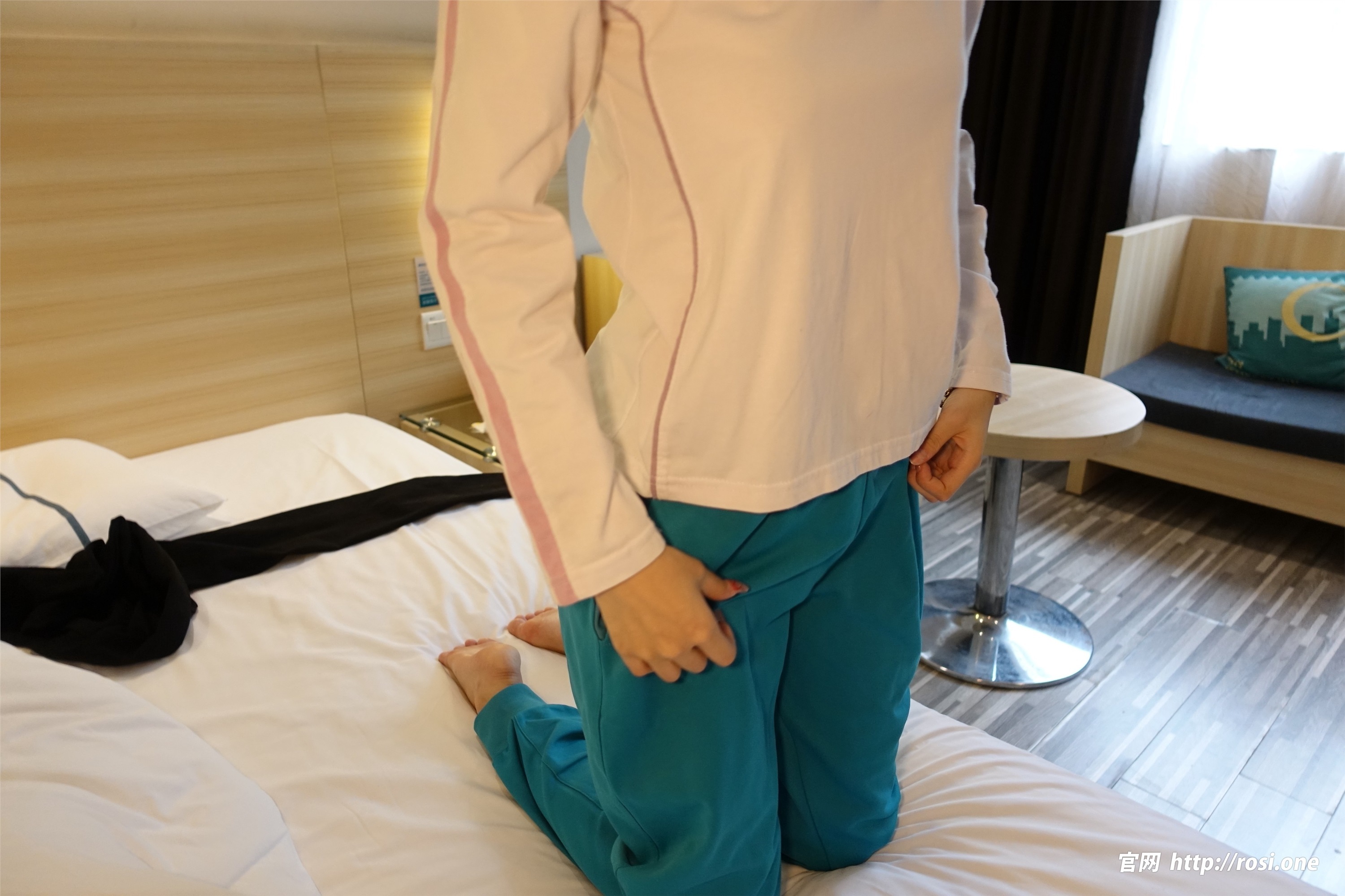 ROSI写真 2023.03.08 NO.4111